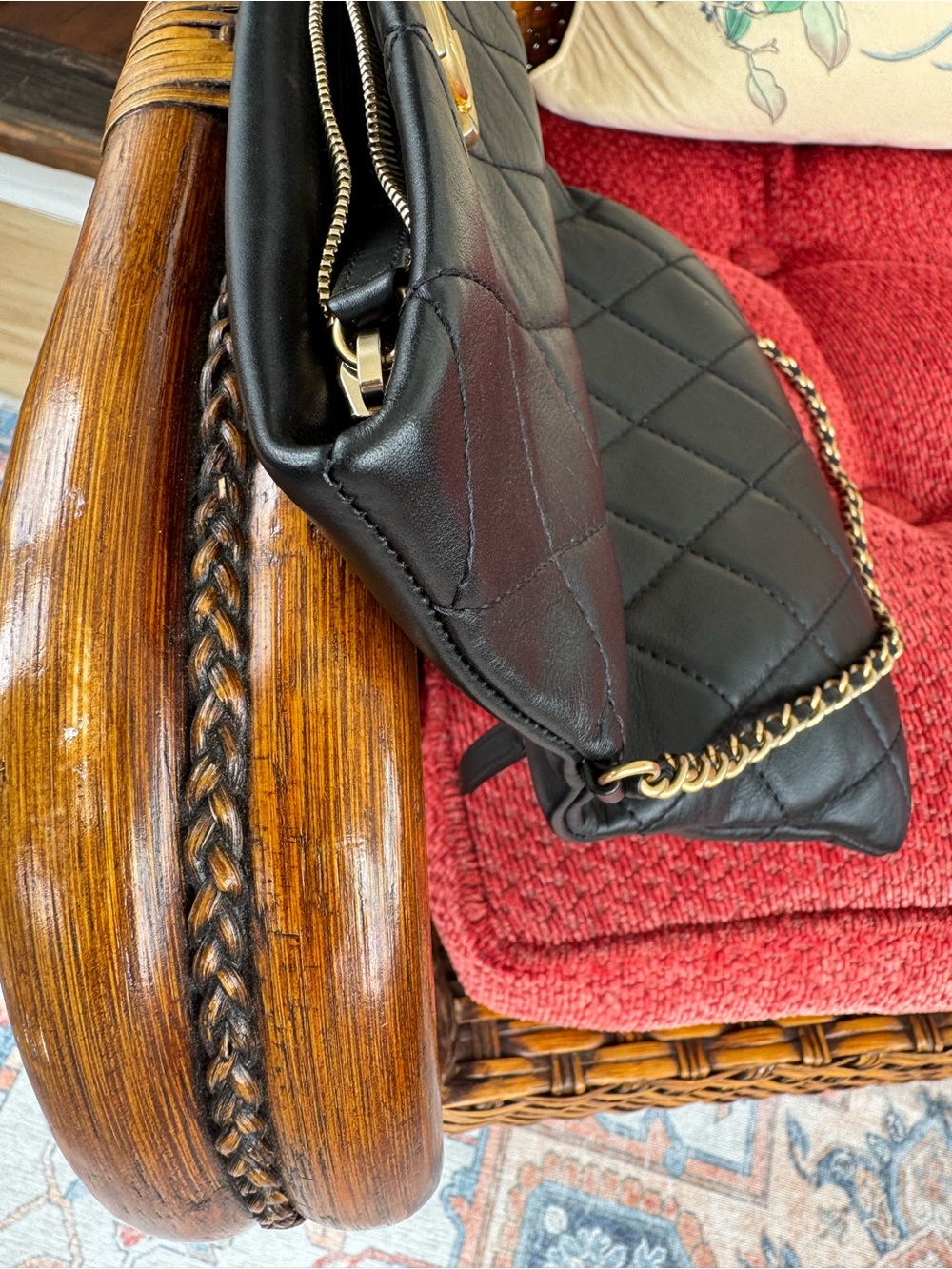 CHANEL Black Quilted Lambskin Shoulder Bag with Gold CC Hardware - Picture 10 of 15
